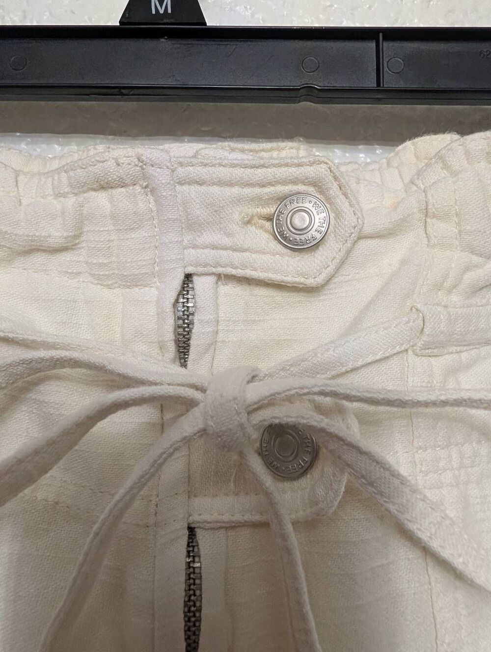 We the Free cargo pants xs - Picture 3 of 12